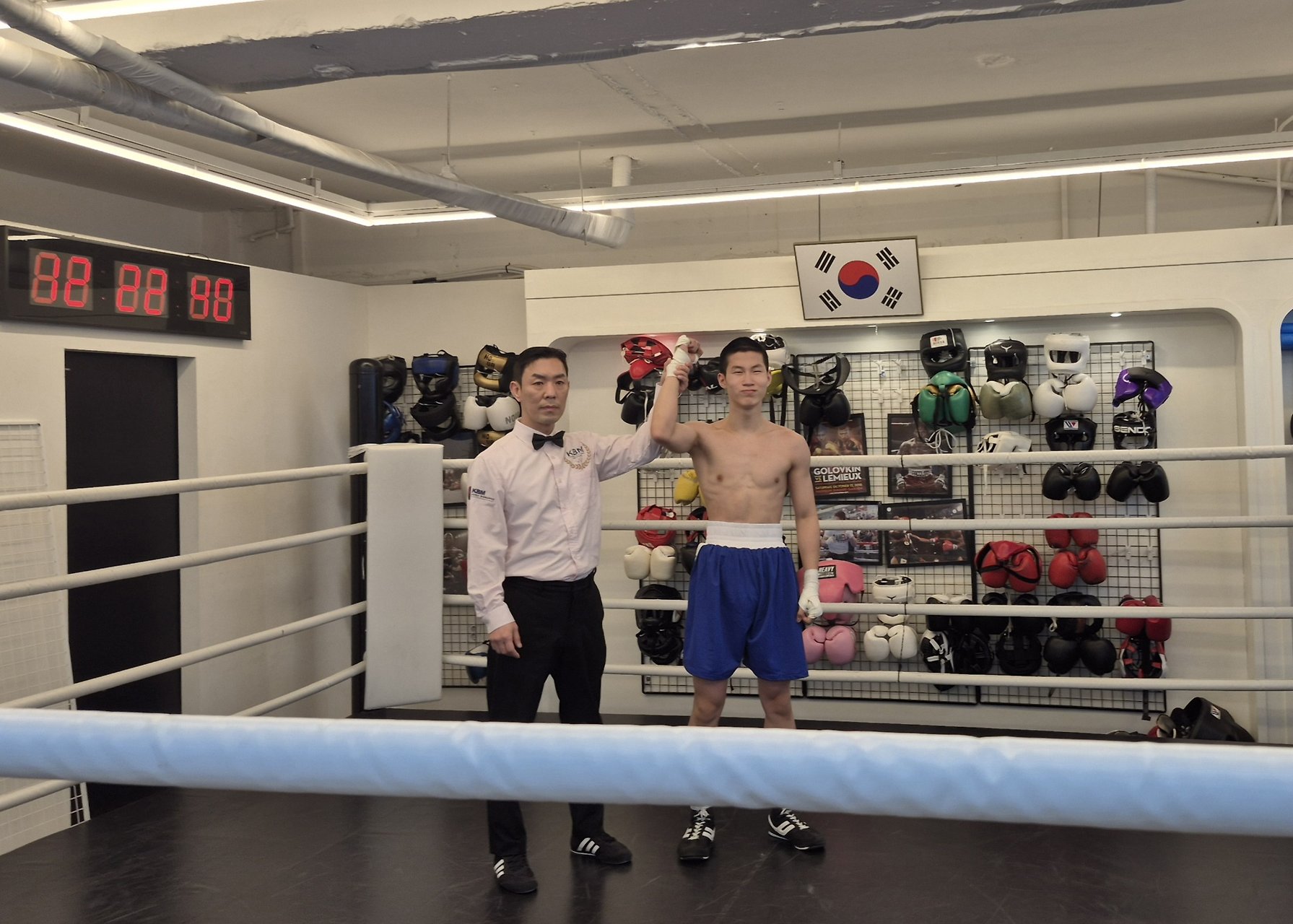 3556021065_nf859Xoz_894f745ec787038f6cc36eda0de6079e632a7edf.jpg 이미지크게보기